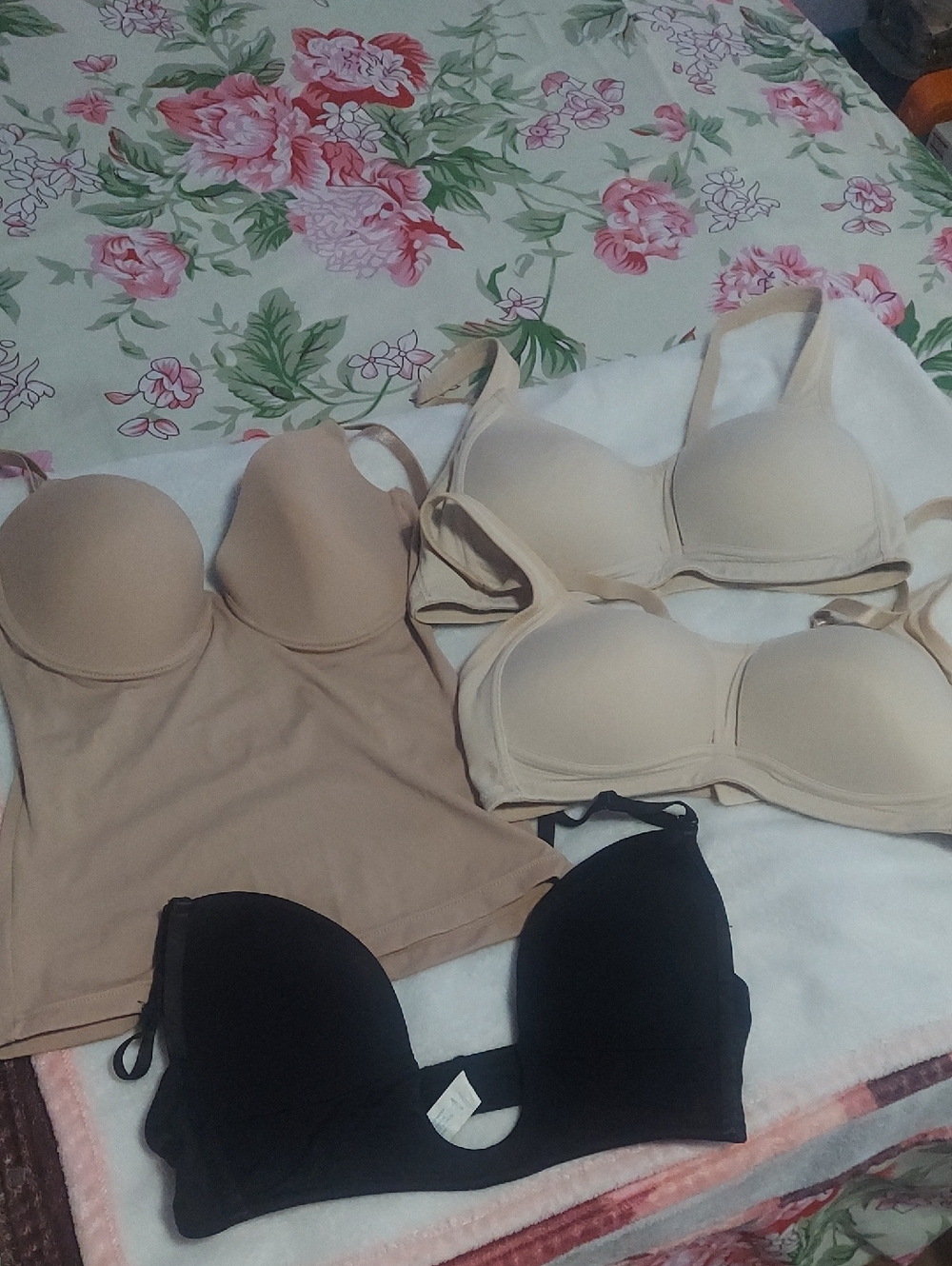 6 For $10 Bras and Bustier Set - 4-Pack